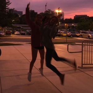 Meet your Posher, Liv